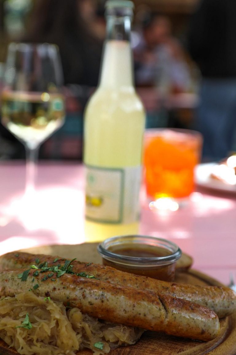 kuechenkarawane-bratwurst