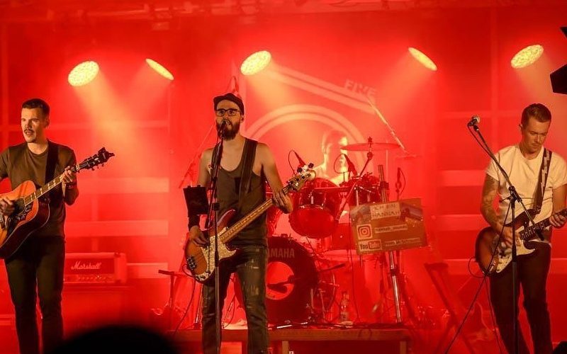 428BC23B-C26A-4F2E-8E79-CE3D4117D883-2